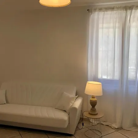 Eli Apartman